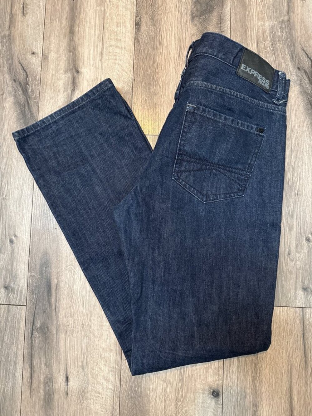 Express Mens Dark Wash Jeans 34x34 Straight Fit 100% Cotton Comfortable Durable